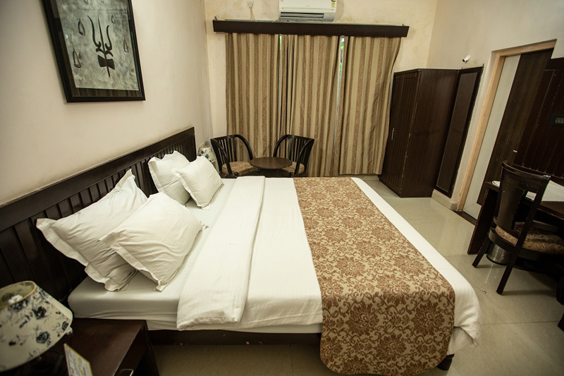 Hotel Avantika Yatri Niwas Ujjain